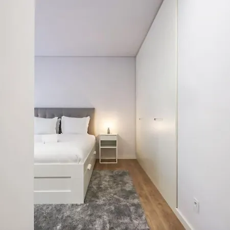 Amazing Liberdade Apt Ground Floor W Ac Elevator Lisbon Exterior photo